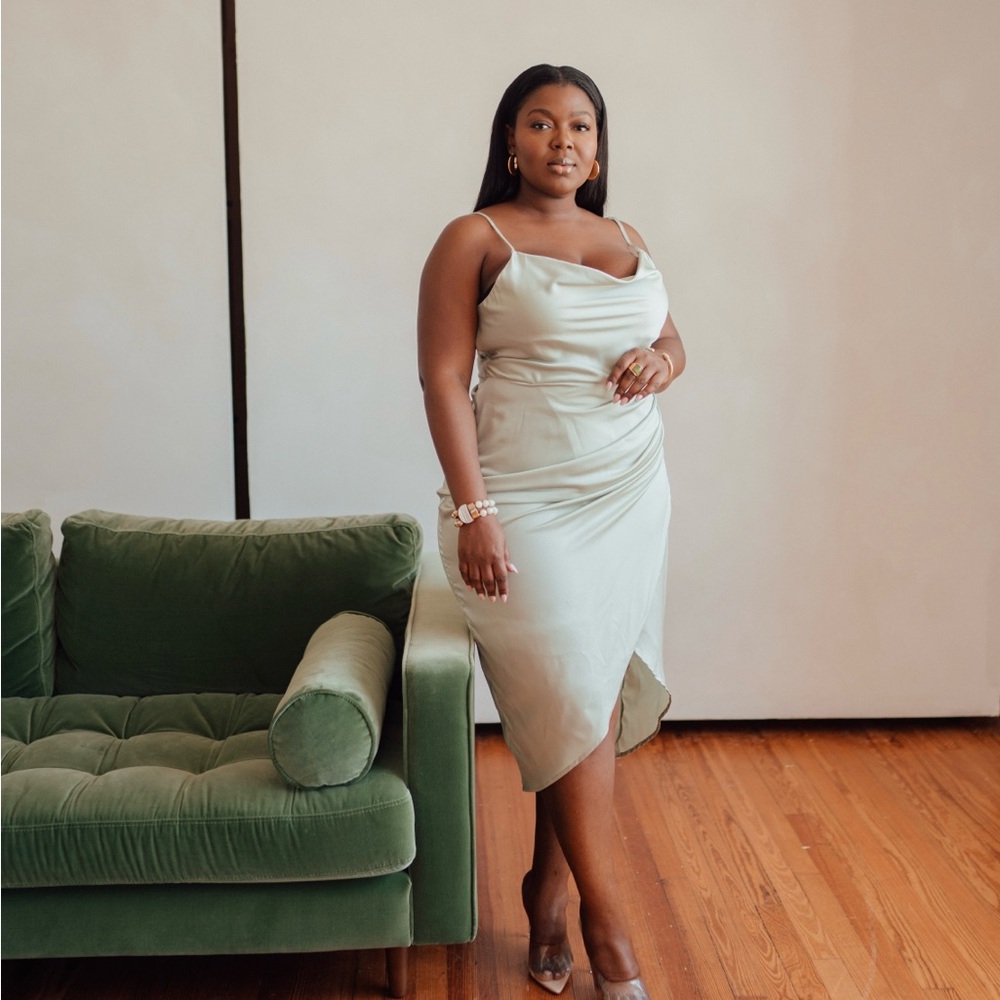 Satin Ruched Spaghetti Strap Dress Perfect for Weddings & Special event size 1XL